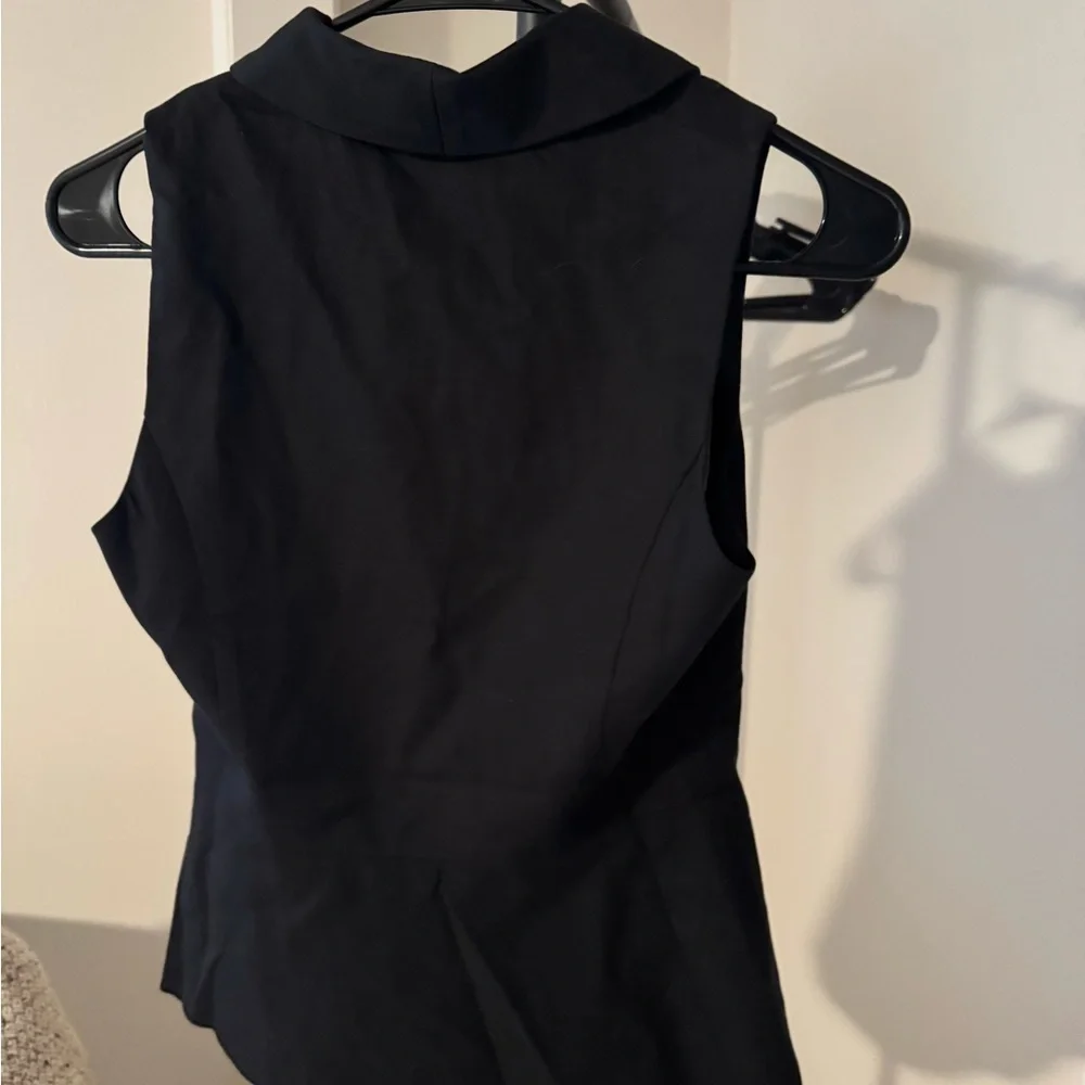 Few Moda o.p.t. Leandra Black Button-Up Vest